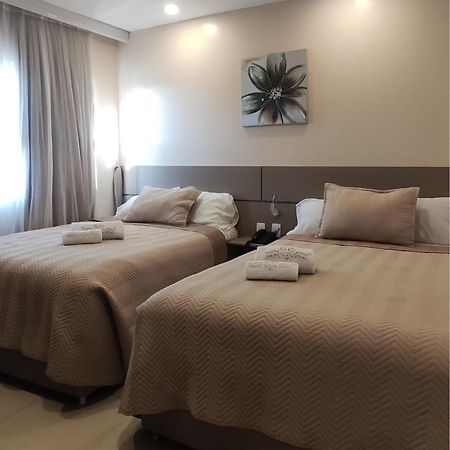 Serpyl Plaza Hotel Encarnación 外观 照片