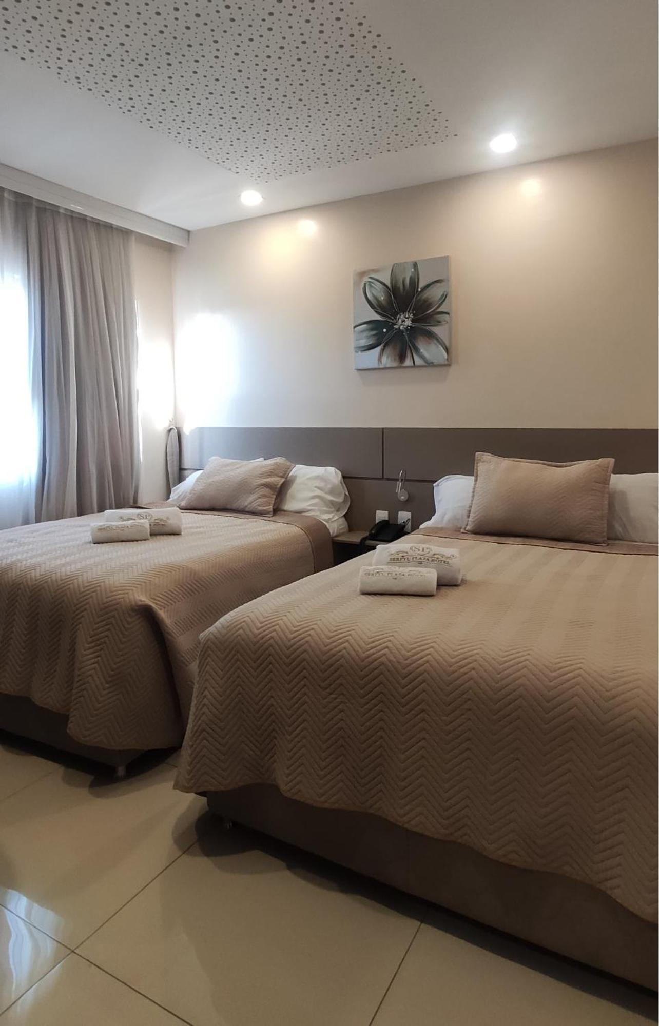 Serpyl Plaza Hotel Encarnación 外观 照片